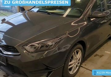 Kia ceed Sportswagon 42.558 km 18.290 &euro; Krefeld 47829