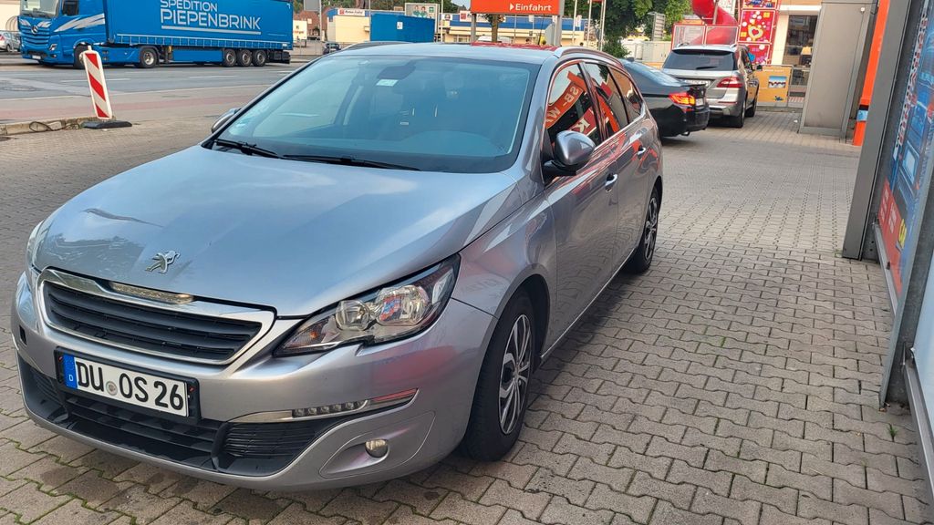 Peugeot 308 248.000 km 4.599 &euro; Duisburg 47229