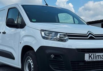 Citroen Berlingo 123.705 km 9.700 &euro; Duisburg 47178