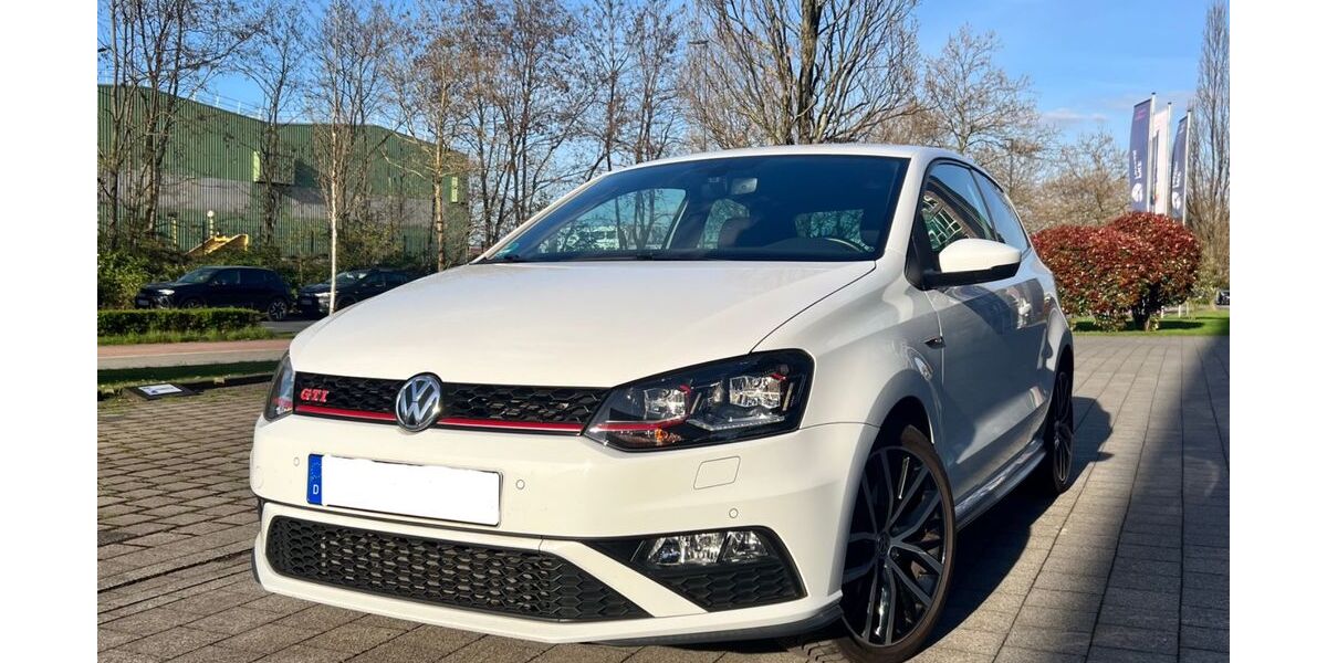 VW Polo 71.500 km 14.299 &euro; Duisburg 47058