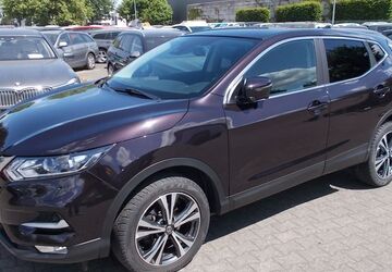 Nissan Qashqai 67.357 km 15.900 &euro; Willich 47877