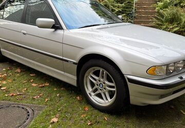 BMW 740 119.170 km 29.500 &euro; Düsseldorf 40470