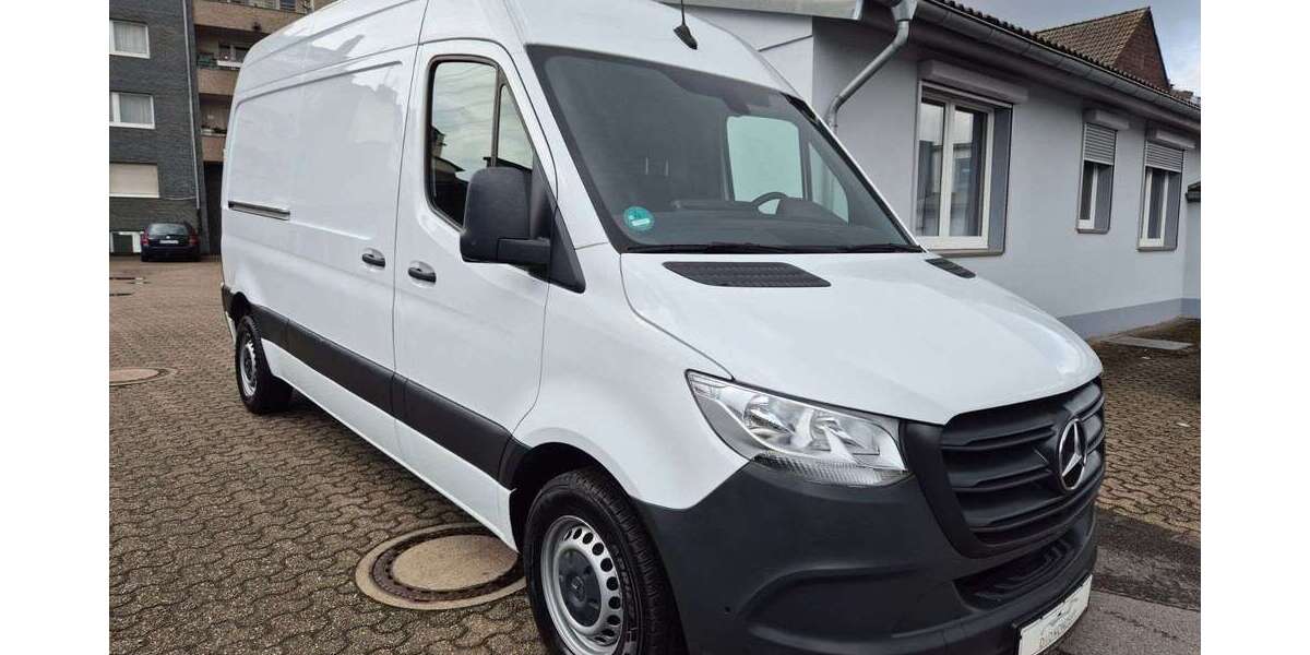 Mercedes-Benz Sprinter 245.000 km 22.950 &euro; Düsseldorf 40591