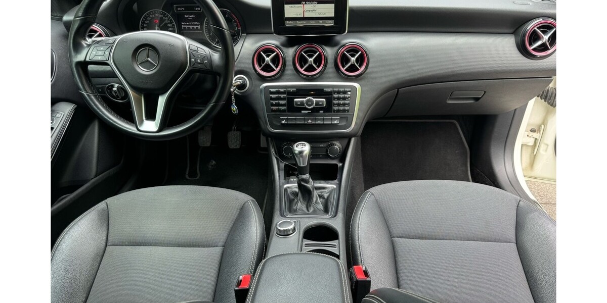 Mercedes-Benz A 180 157.000 km 14.000 &euro; Duisburg 47051