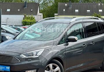 Ford Grand C-Max 100.000 km 15.990 &euro; Oberhausen 46049