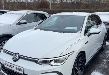 VW Golf 52.820 km 31.580 &euro; Duisburg 47178