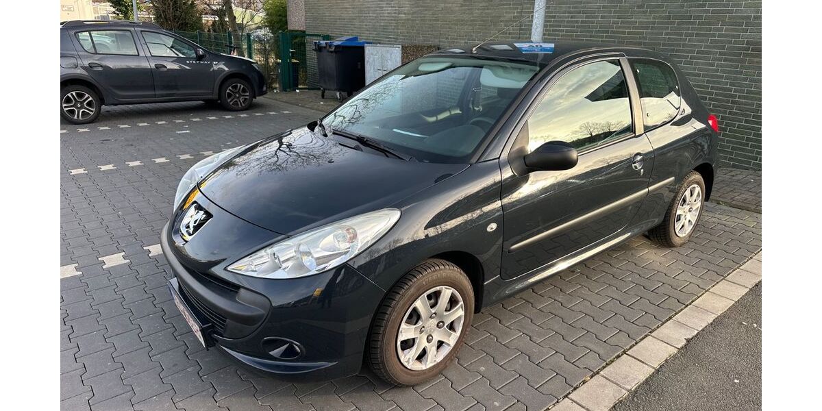 Peugeot 206 52.000 km 4.800 &euro; Duisburg 47138