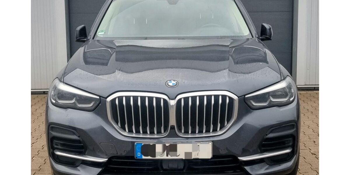 BMW X5 119.926 km 44.990 &euro; Duisburg 47138