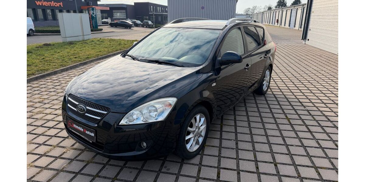 Kia ceed / Ceed 142.000 km 2.990 &euro; Essen 45329