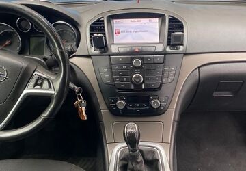 Opel Insignia 197.000 km 5.100 &euro; Erkrath 40699