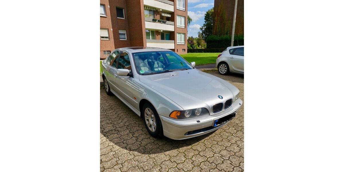BMW 520 152.580 km 7.890 &euro; Kempen 47906