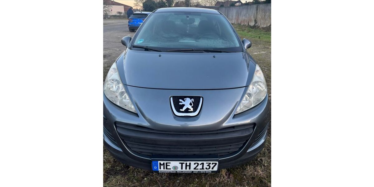Peugeot 207 160.400 km 1.000 &euro; Velbert 42551