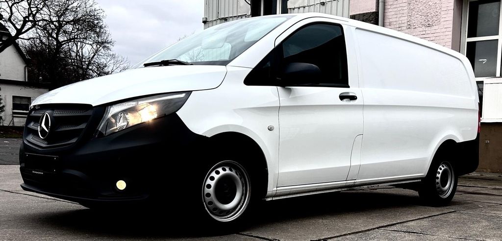Mercedes-Benz Vito 122.909 km 19.950 &euro; Neuss 41460