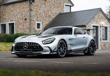 Mercedes-Benz AMG GT 1.380 km 374.000 &euro; Neuss 41464