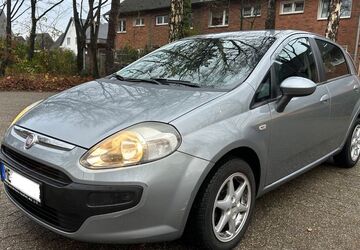 Fiat Punto 111.600 km 2.600 &euro; Düsseldorf 40472