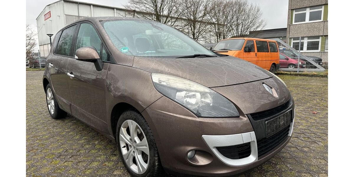Renault Scenic 166.000 km 3.200 &euro; Düsseldorf 40599