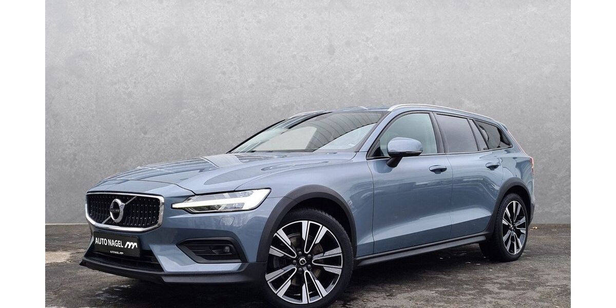 Volvo V60 Cross Country 57.151 km 33.490 &euro; Dinslaken 46535